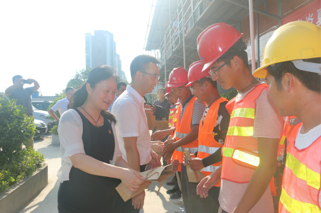 IMG_3344_meitu_2.jpg IMG_3344_meitu_2.jpg