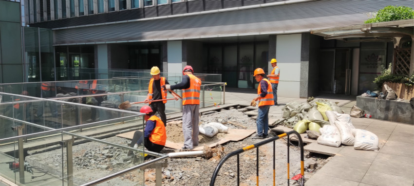 金融中心_meitu_4.jpg 金融中心_meitu_4.jpg